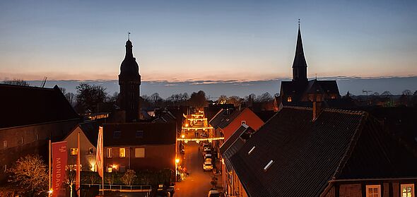 Ansicht Zons im Advent